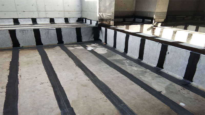 山東某工地加強(qiáng)層噴涂速凝手刷料預(yù)處理